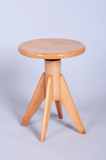3835 Piano stool