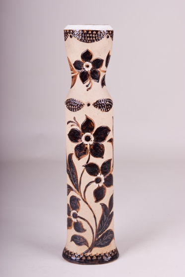 1256 Ceramic vase