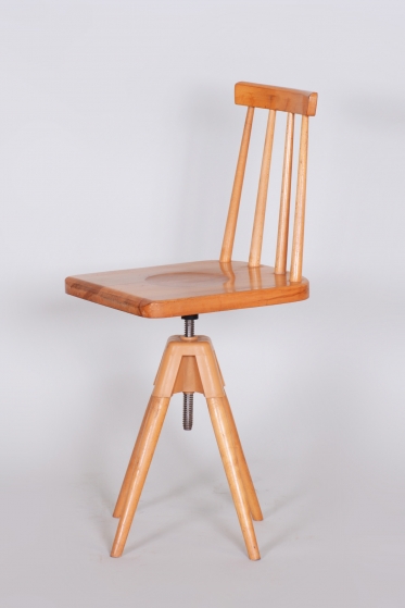 1772 Swivel chair