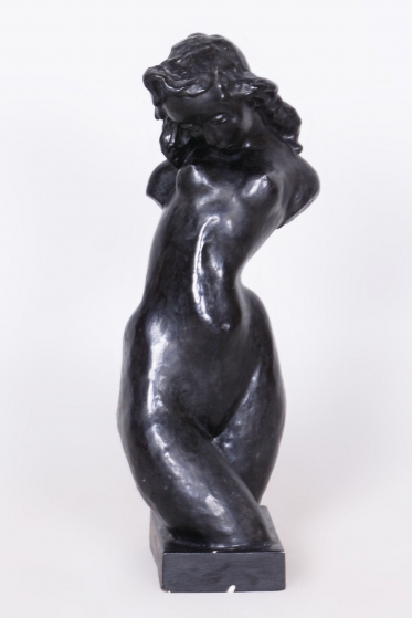 2826 V1B2 - Soška - Dívčí torzo