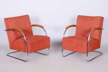 3234 Pair of amrchairs