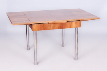 3551 Extendable dining table