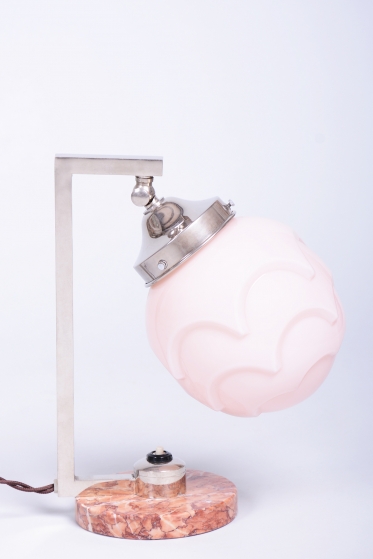 3911 V1E4 - Stolní lampa