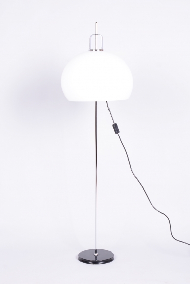 3946 P11 - Podlahová lampa