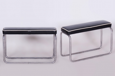 4114 P1A -1- Pár taburetek