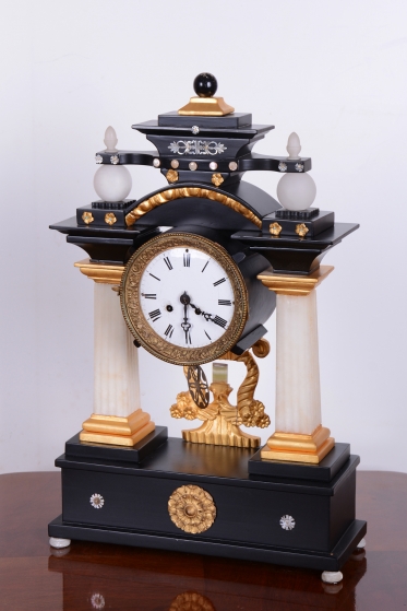 4161 H1/H43 - Portálové dvousloupové hodiny