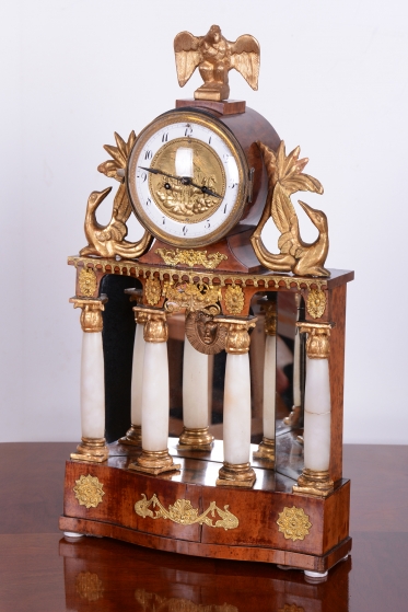 4163 H1/H45 - Portálové čtyřsloupové hodiny