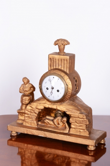 4190 H1/H72 - Stolní figurální hodiny