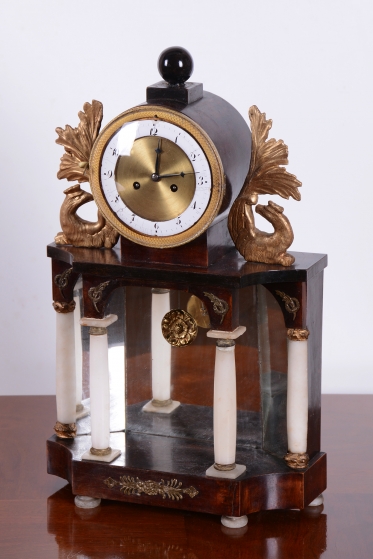 4203 H1/H85 - Portálové čtyřsloupové hodiny