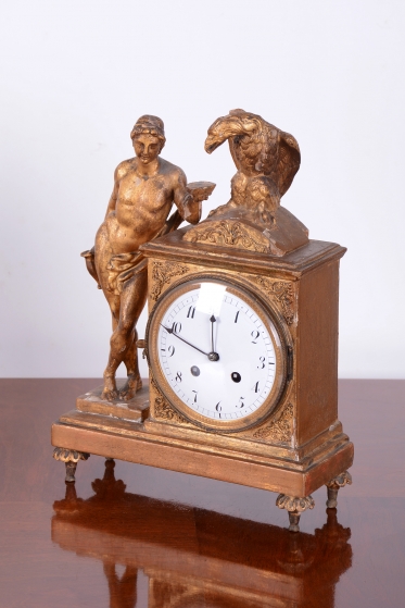 4212 H1/H94 - Francouzské figurální, stolní hodiny