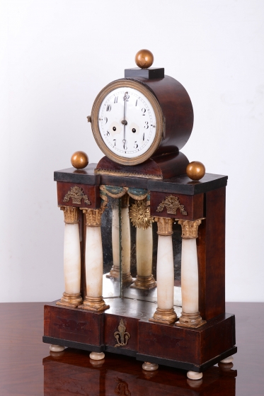 4226 H1/H105 - Portálové čtyřsloupové hodiny