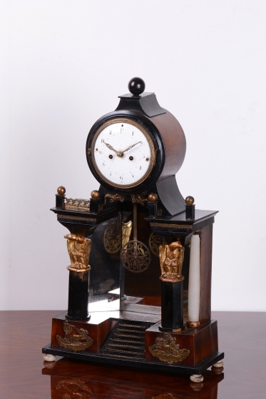 4269 H1/H146 - Portálové čtyřsloupové hodiny