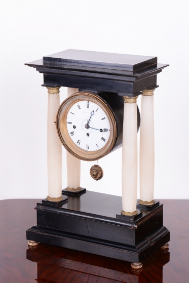 4295 H1/H172 - Portálové čtyřsloupové hodiny