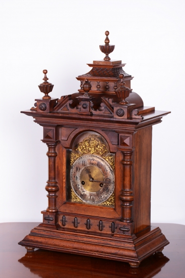 4323 H1/H200 - Stolní hodiny