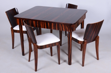 4374 P1AP11 - Jídelní stůl a 4 židle