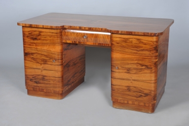 4490 P11 - Psací stů