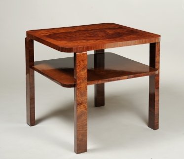 661 Small table with shelf